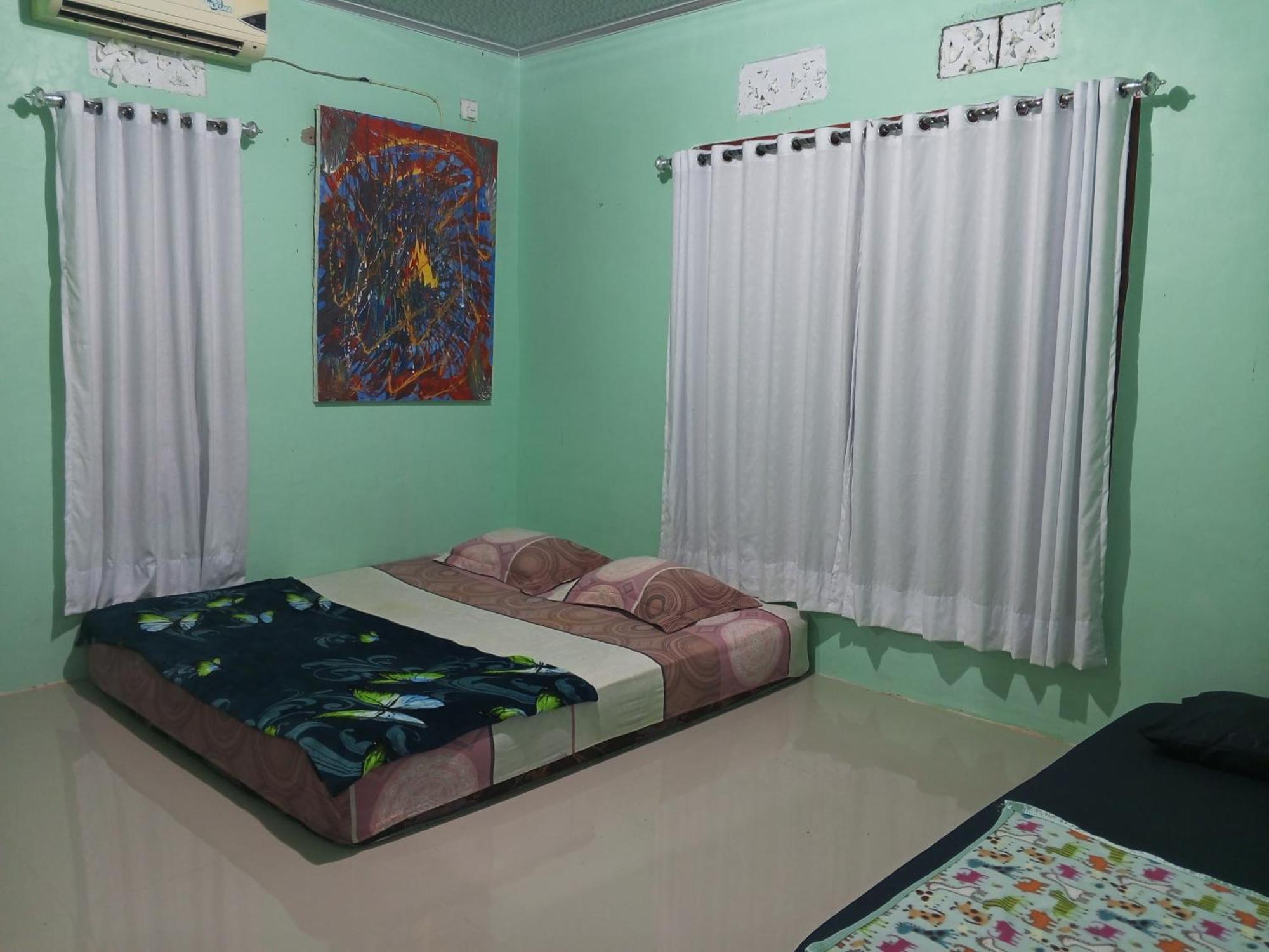 Air Manis Secret Surfcamp Apartamento Taluk Batung Exterior foto