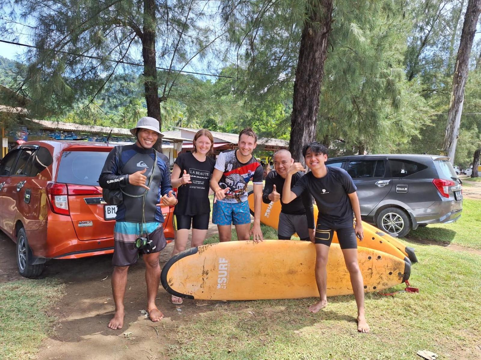 Air Manis Secret Surfcamp Apartamento Taluk Batung Exterior foto